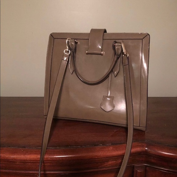 Women’s handbags - Picture 3 of 3